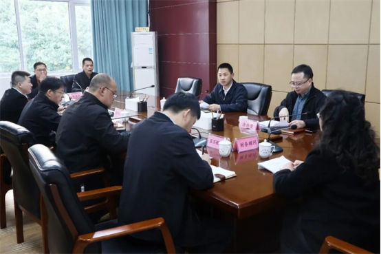 区政府区长郭宁主持召开国资国企改革发展工作专题会议